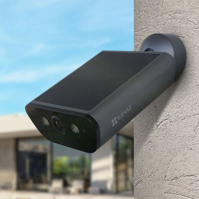 Telecamera da esterno con pannello solare  