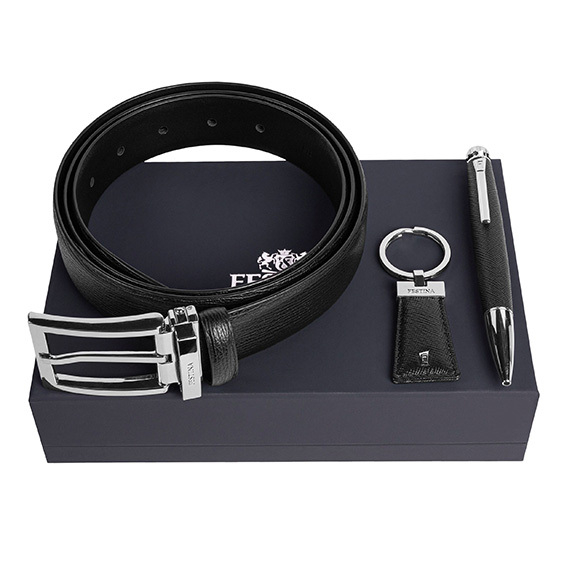 Set Accessory: Cintura, Portachiavi e Biro