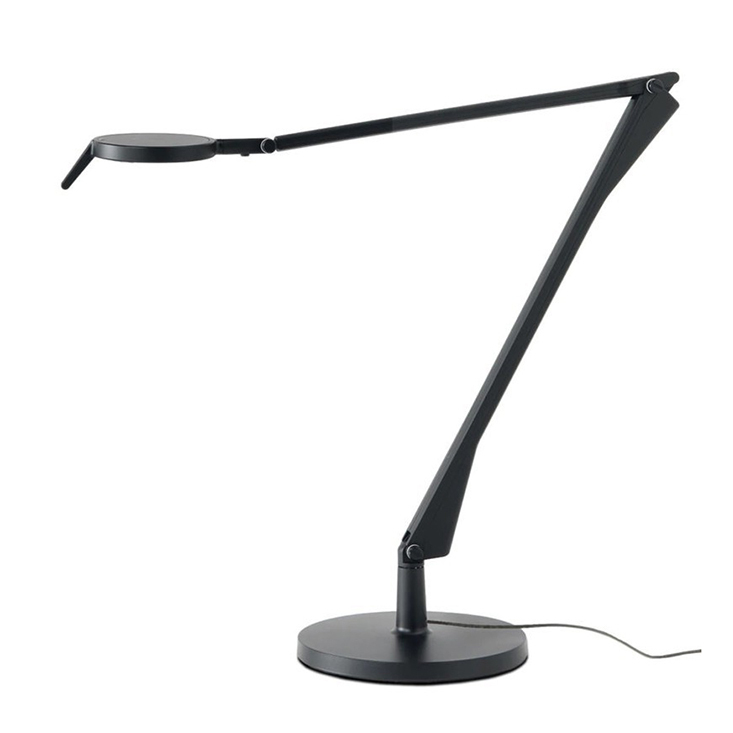 Lampada da tavolo Aledin