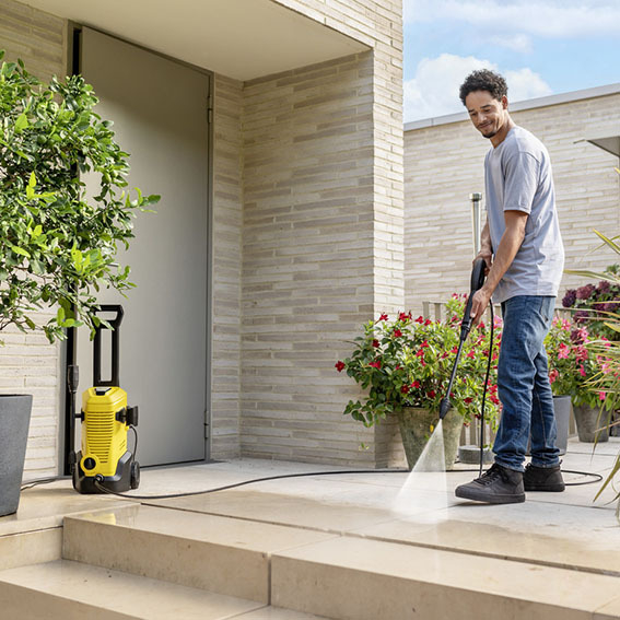 Idropulitrice Karcher con accessori