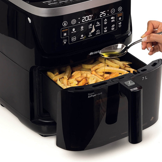 Friggitrice multifunzione con vapore e grill