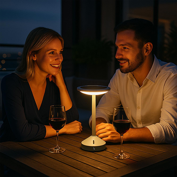 Lampada da tavolo solare e ricaricabile